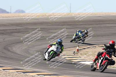 media/Oct-30-2025-Racers Edge (Thu) [[dabbdaf680]]/3-B Group/Session 2 (Bowl Exit)/